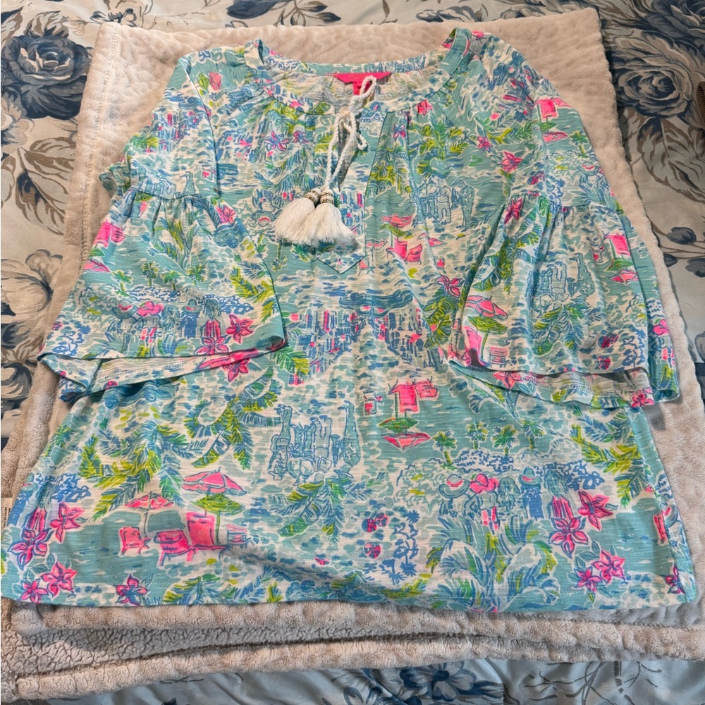 Lily Pultizer Tunic Top